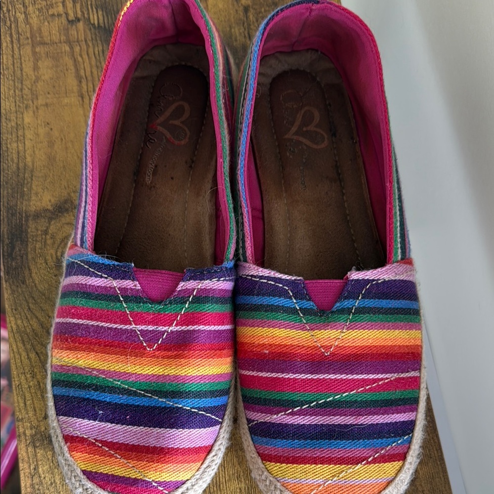 Source Unknown Pink and Purple Flats Vibrant Slip-On Shoes